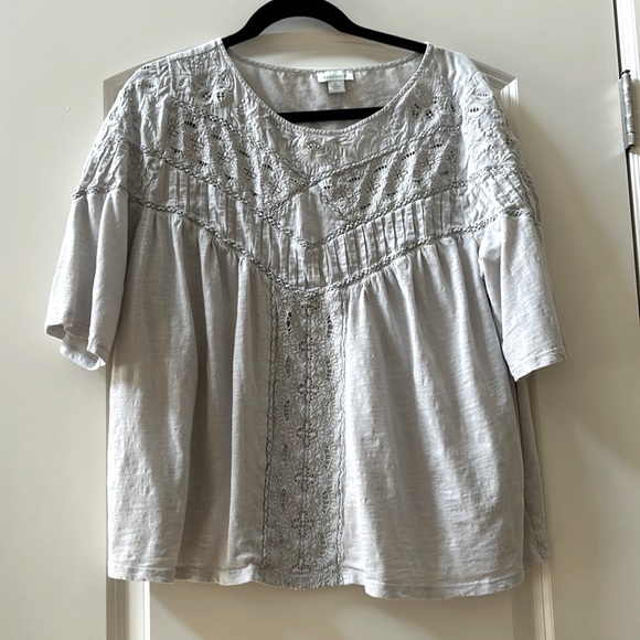 Sundance Tops - Sundance Gray Embroidered Blouse